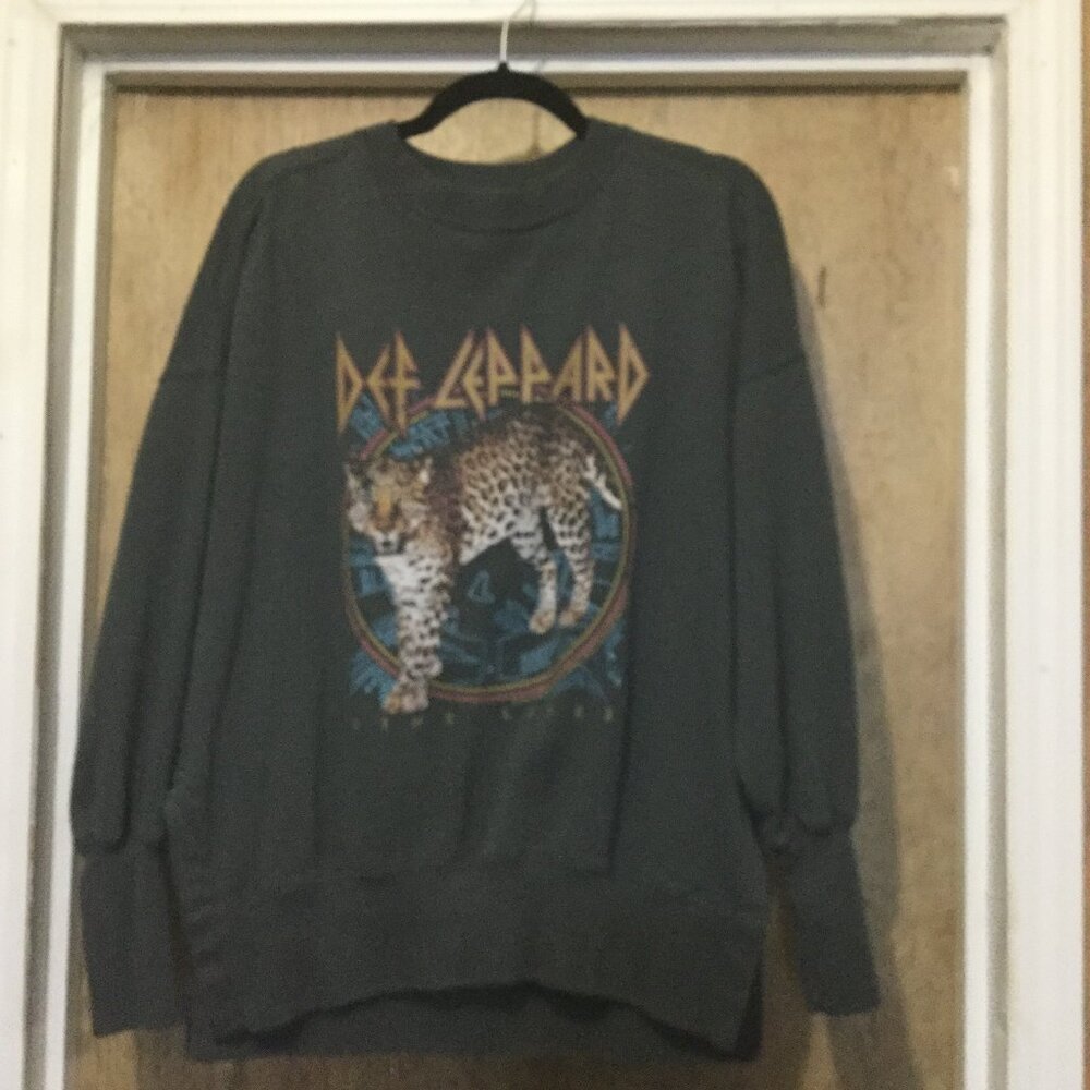 Abercrombie & Fitch Def Leppard  gray in color slit one each side size medium